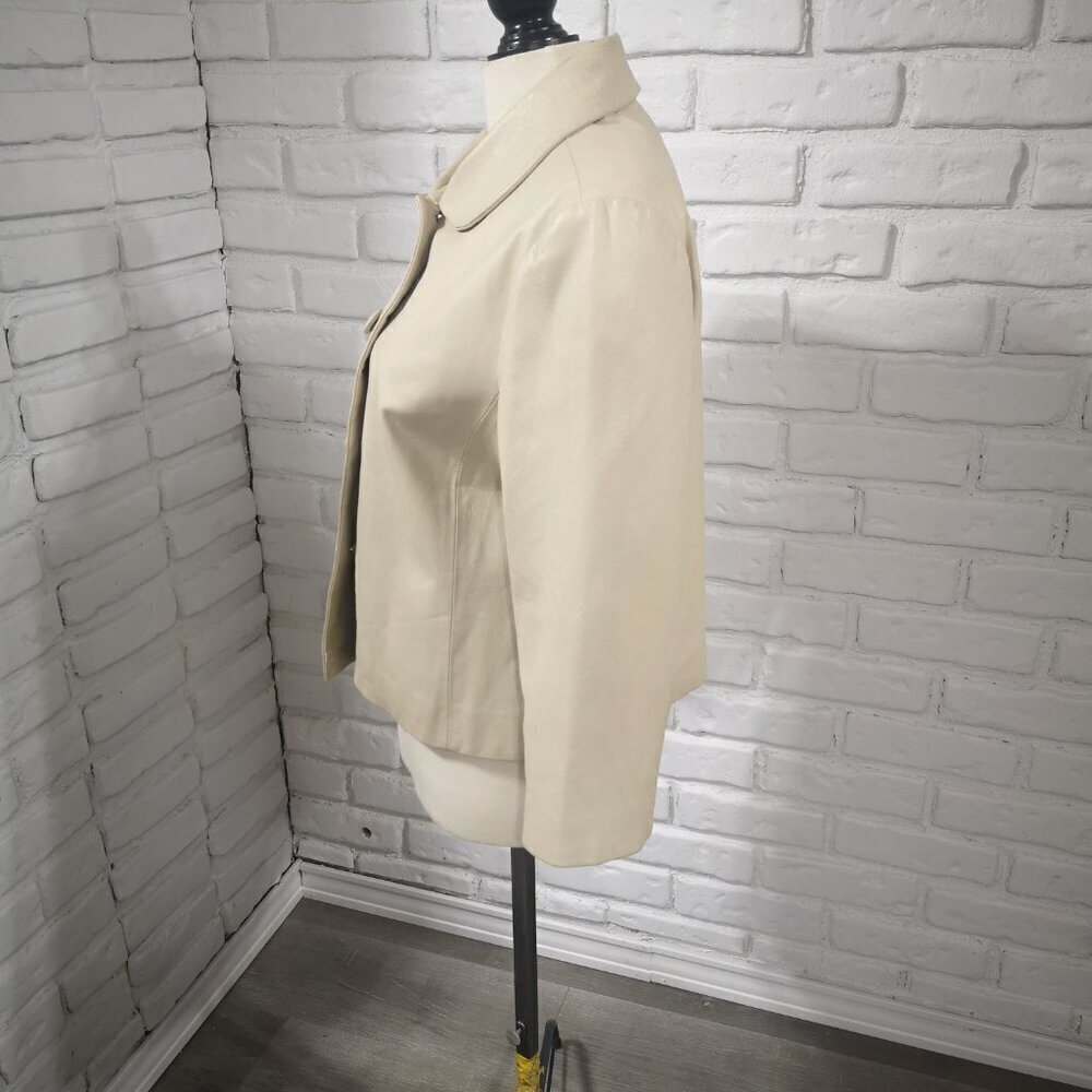 le chateau Ladies Size XL Cream Button Closure Cropped Leather Jacket/Blazer - Picture 6 of 9